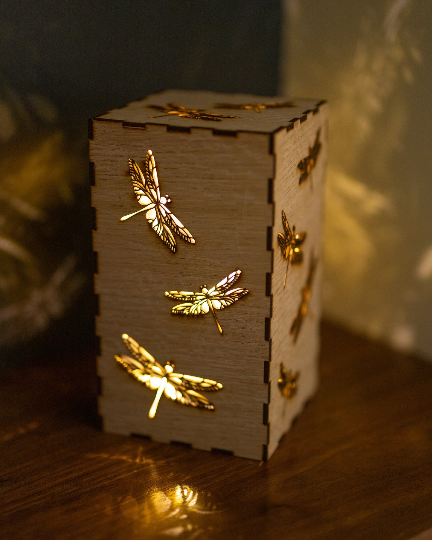 Dragonfly Lantern